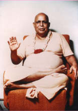Maharajshri Swami Akhandananda Saraswati Photo from SwamiAkhandanandji.org Album