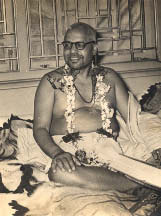 Maharajshri Swami Akhandanandji Saraswati Photo from SwamiAkhandanandji.org Album